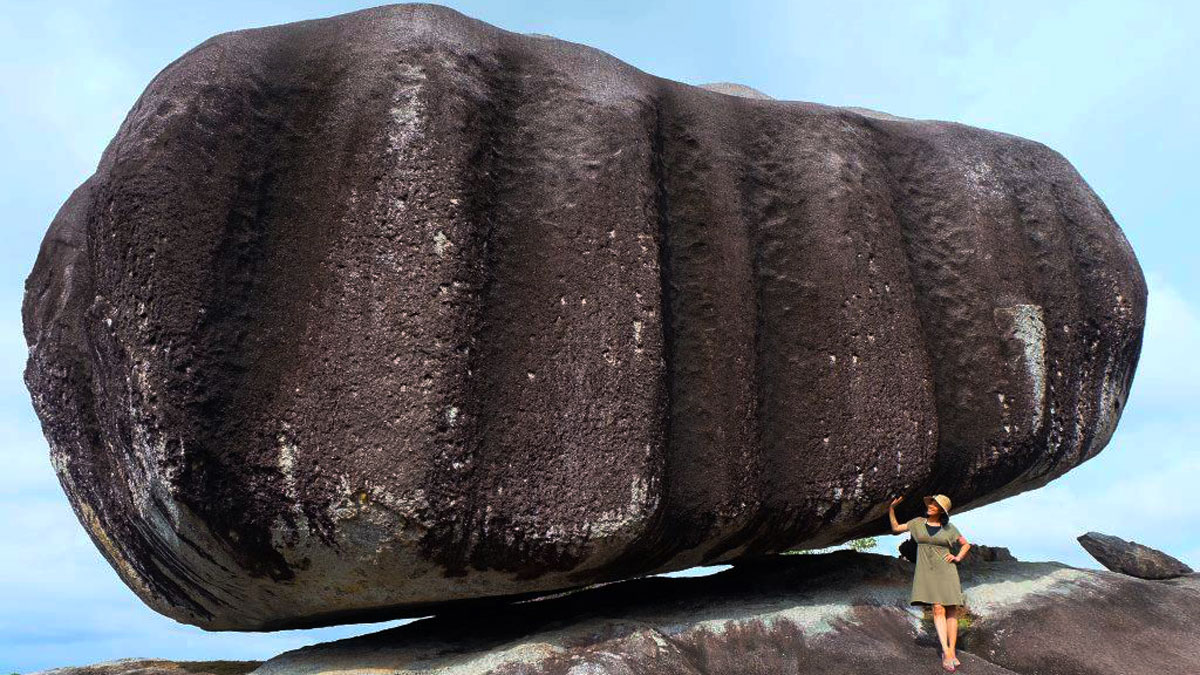 Balancing Rock Belitung