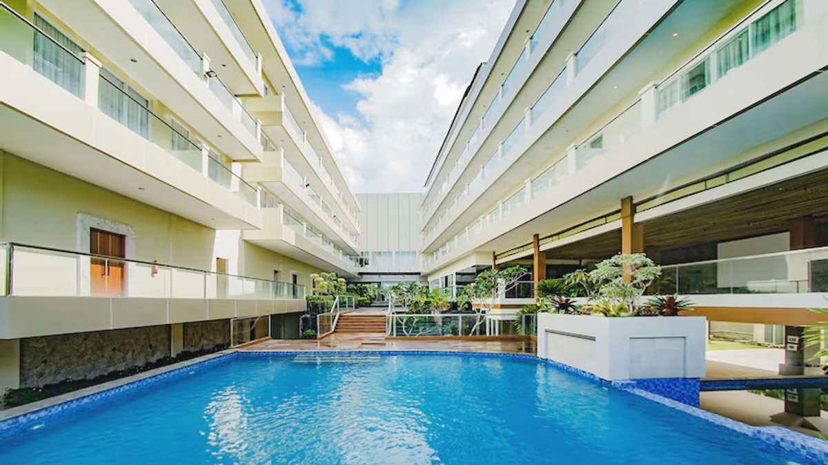 Kolam Renang Dafam Belitung