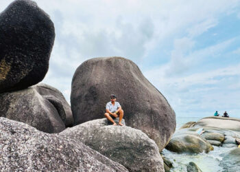 Wisata Belitung Pantai Tanjung Tinggi