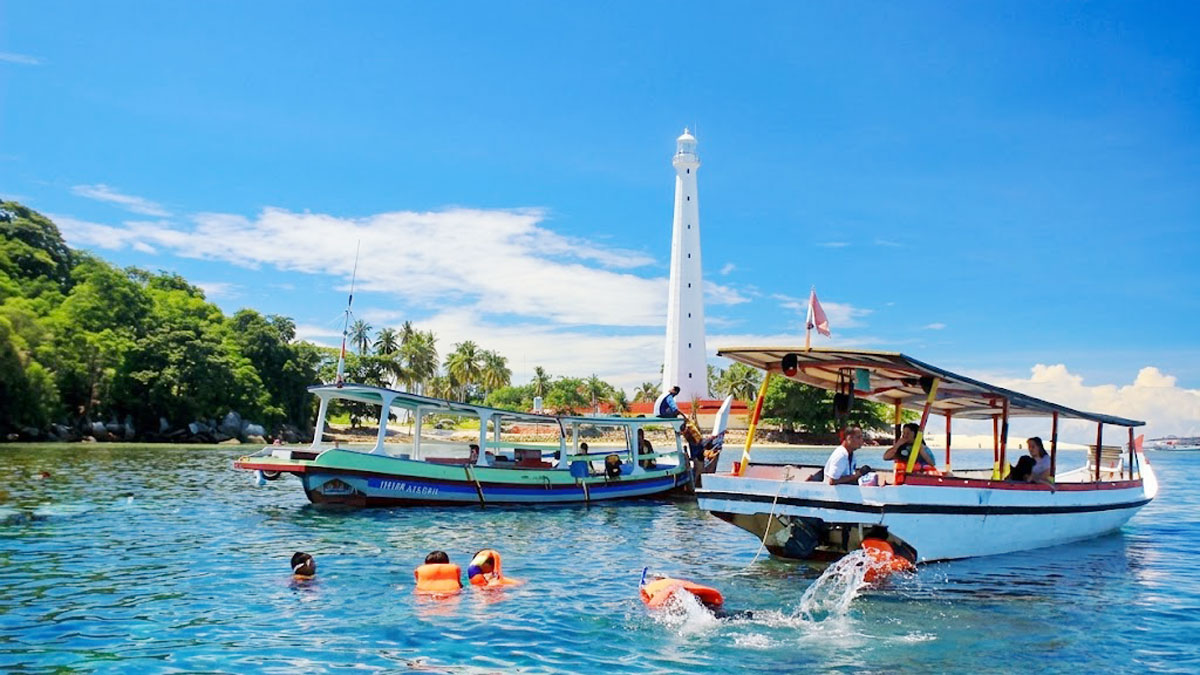 paket wisata belitung snorkeling