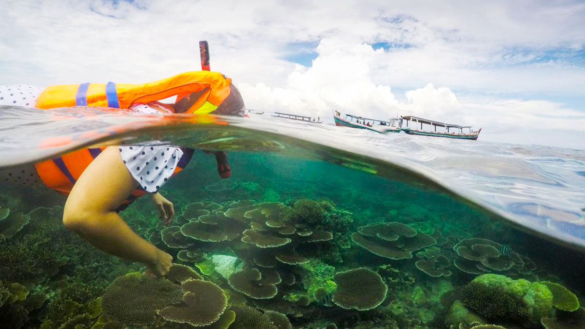 Snorkeling di Belitung paradise Indonesia 